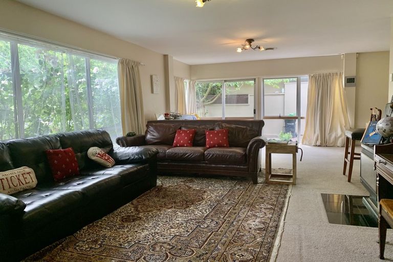 Photo of property in 1/46 Bryndwr Road, Fendalton, Christchurch, 8052