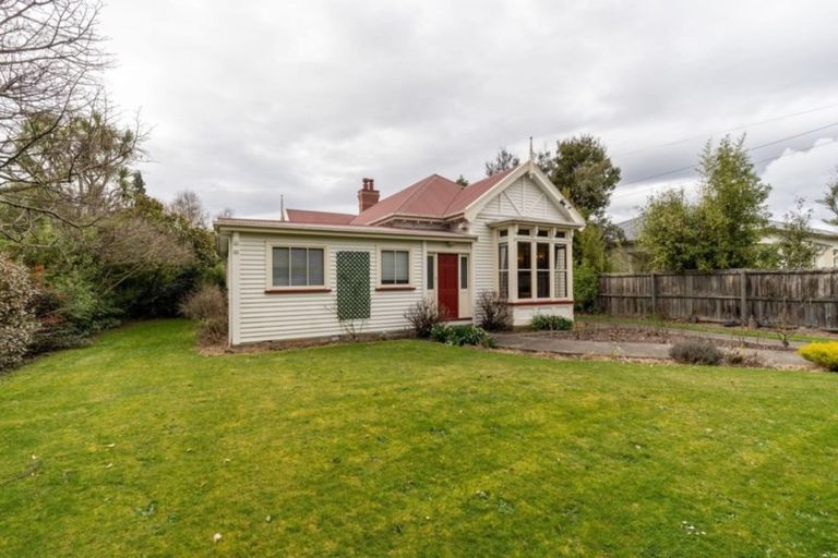 Photo of property in 102 Domain Terrace, Spreydon, Christchurch, 8024