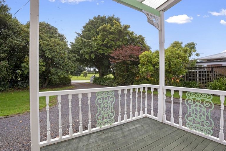 Photo of property in 75-77 Beach Road, Katikati, 3129