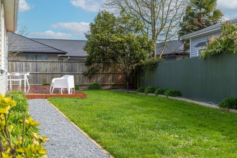 Photo of property in 23 Cross Street, Phillipstown, Christchurch, 8011