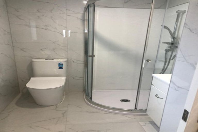 Photo of property in 46 Waller Avenue, Bucklands Beach, Auckland, 2012