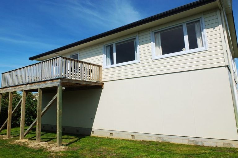 Photo of property in 24 Magdala Street, Kakanui, Oamaru, 9495