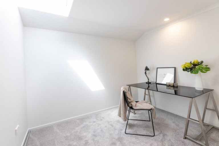 Photo of property in 17a Seddon Street, Rangiora, 7400