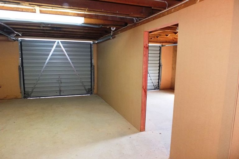 Photo of property in 24 Magdala Street, Kakanui, Oamaru, 9495