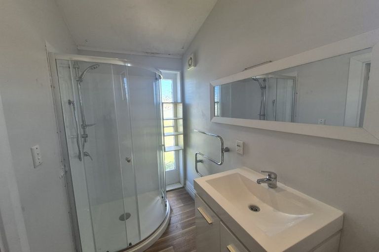 Photo of property in 94 Olliviers Road, Phillipstown, Christchurch, 8011