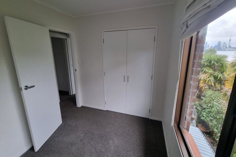 Photo of property in 2/59 Norwood Road, Bayswater, Auckland, 0622