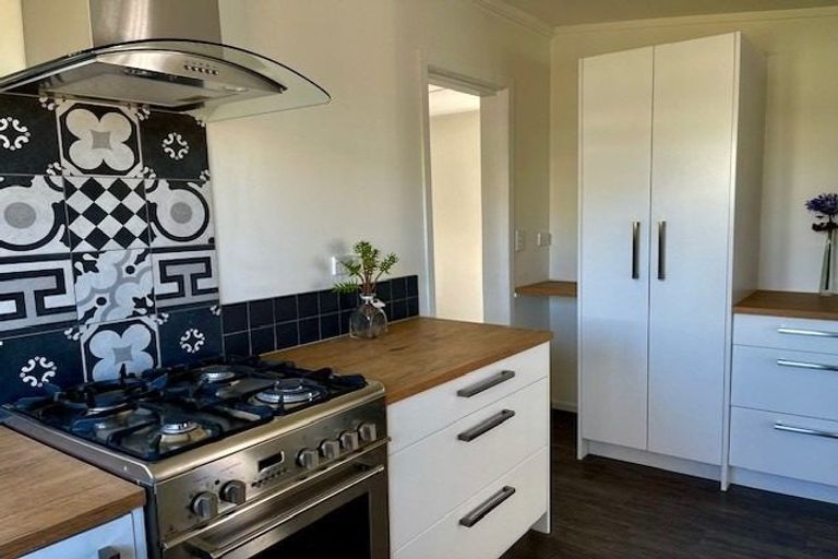 Photo of property in 12 Ferguson Street, Bay View, Napier, 4104