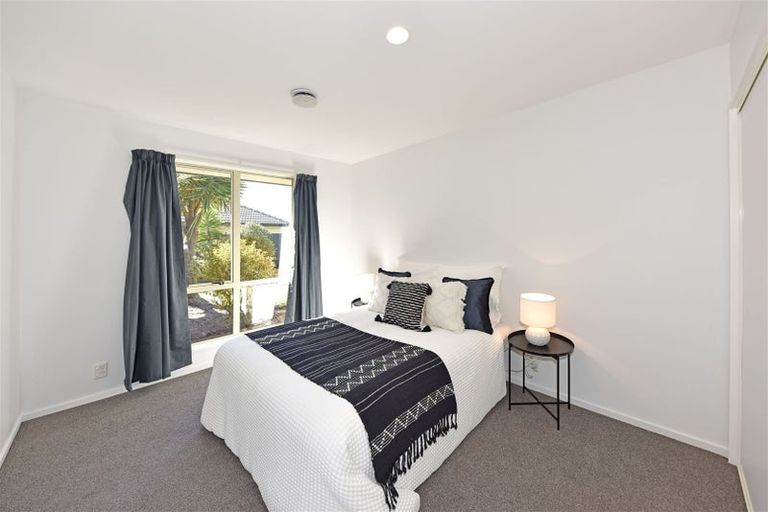 Photo of property in 11 Coppinger Terrace, Aidanfield, Christchurch, 8025