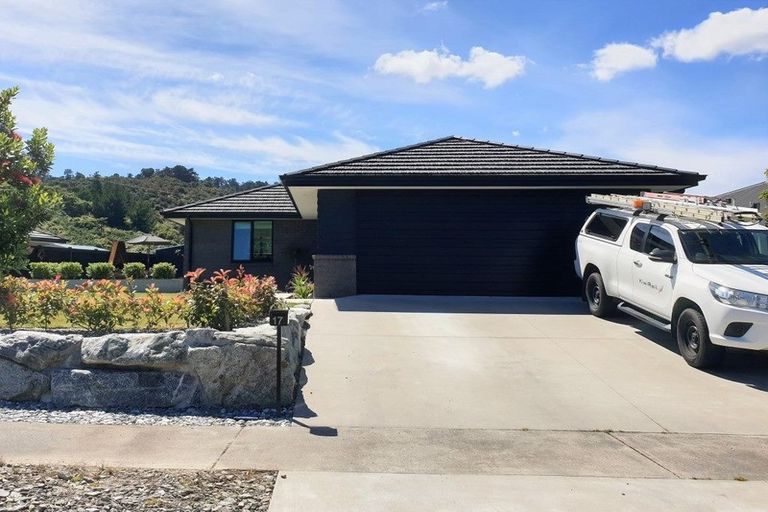 Photo of property in 17 Ridgeway Drive, Greymouth, 7805