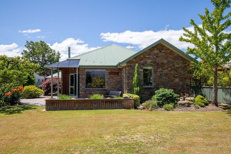 Photo of property in 130 Sunderland Street, Clyde, 9330