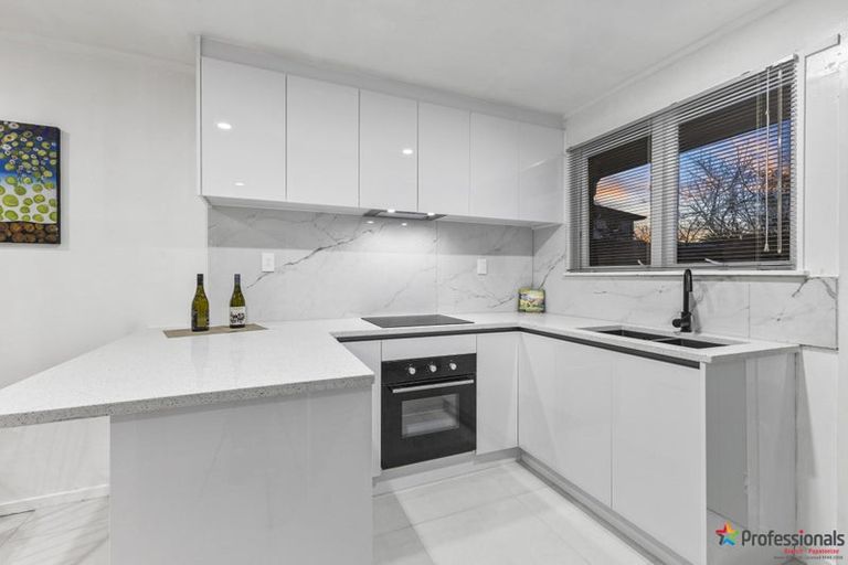 Photo of property in 1/13a Vine Street, Mangere East, Auckland, 2024