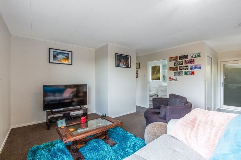 Photo of property in 3/7 Venus Place, Whitby, Porirua, 5024