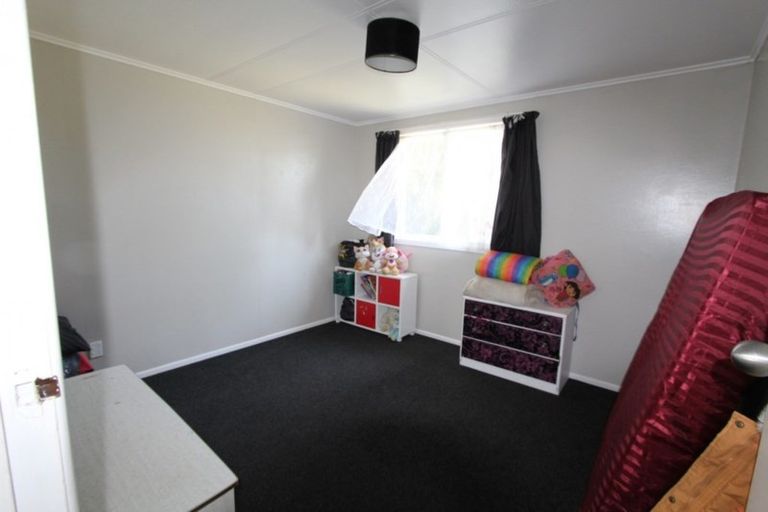 Photo of property in 244 Balmoral Drive, Tokoroa, 3420