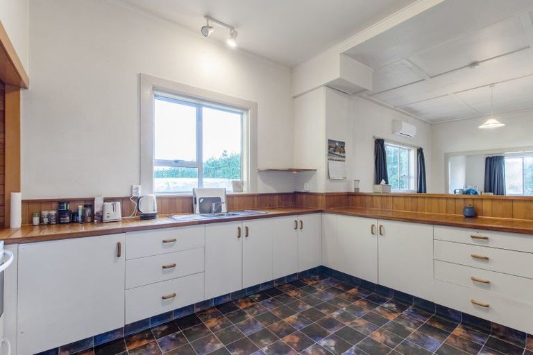 Photo of property in 16 Nancy Street, Takapau, 4203