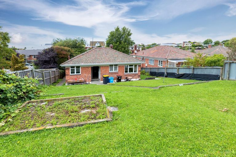 Photo of property in 3 Onslow Street, West End, Timaru, 7910