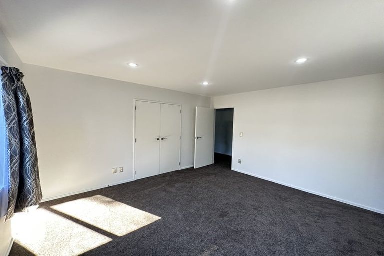 Photo of property in 31a Hiwi Crescent, Titahi Bay, Porirua, 5022