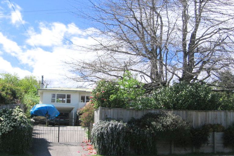 Photo of property in 64 Rokino Road, Hilltop, Taupo, 3330