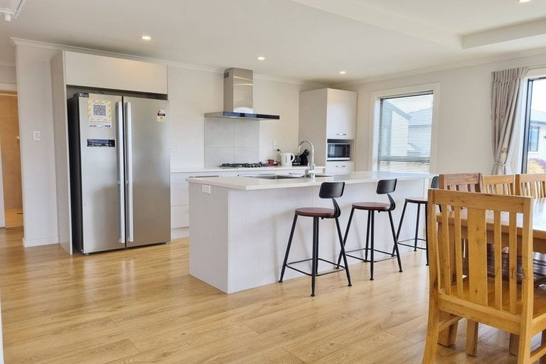 Photo of property in 16 Jimmys Lane, Lake Tekapo, 7999