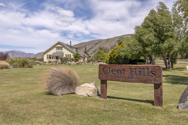 Photo of property in 1301 Hakatere Heron Road, Ashburton Lakes, Ashburton, 7771