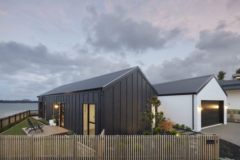 Photo of property in 1 Whitworth Lane, Omokoroa, 3114