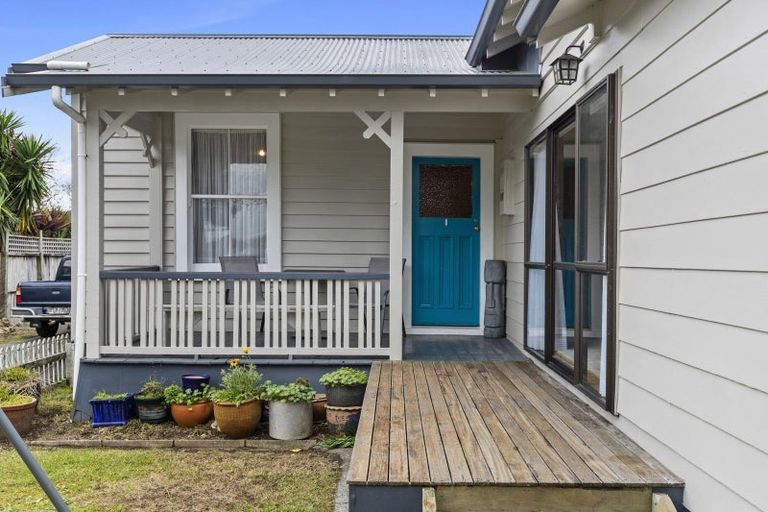 Photo of property in 16 Stanley Avenue, Te Aroha, 3320