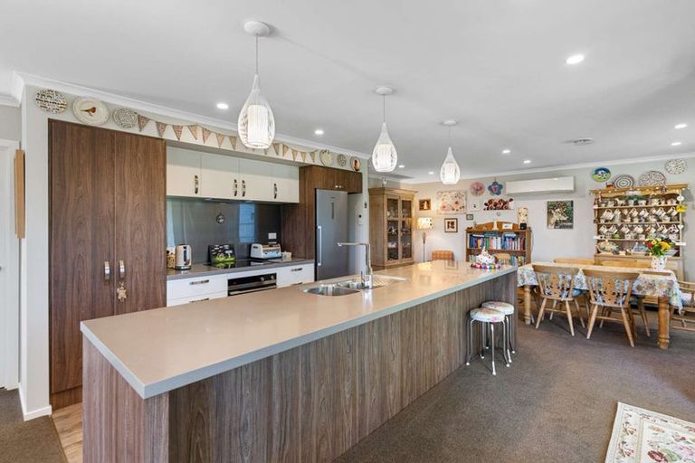 Photo of property in 37 Roxburgh Place, Tinwald, Ashburton, 7700