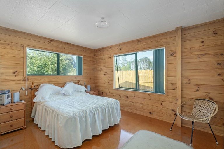 Photo of property in 214 Matarangi Drive, Matarangi, Whitianga, 3592