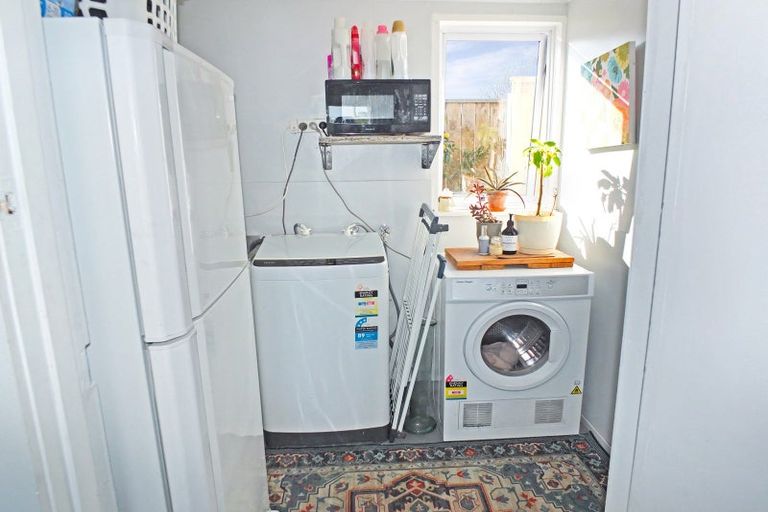 Photo of property in 5 Huia Street, Foxton Beach, Foxton, 4815