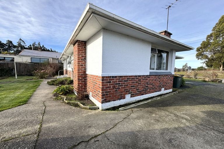 Photo of property in 71 Essex Street, Balclutha, 9230