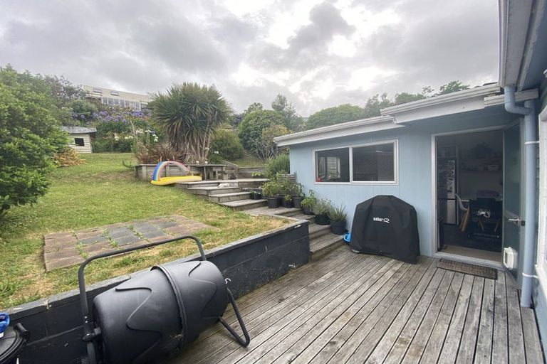 Photo of property in 7 Onepoto Road, Titahi Bay, Porirua, 5022