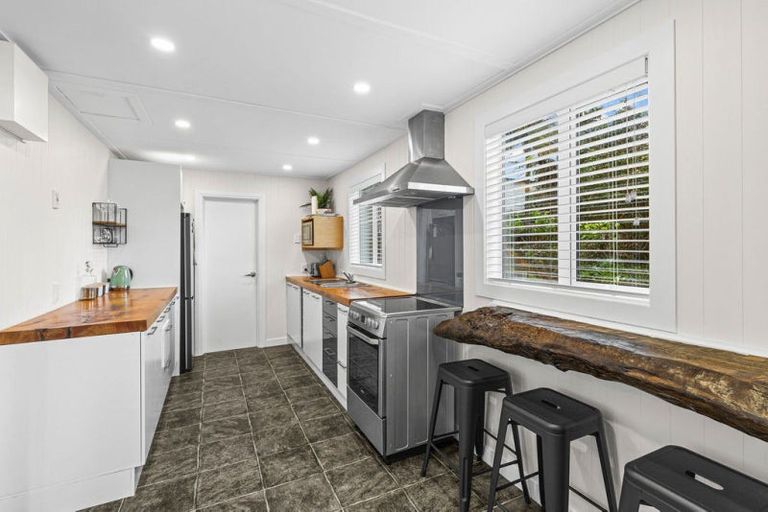 Photo of property in 13 Mowhanau Drive, Kai Iwi, Wanganui, 4574