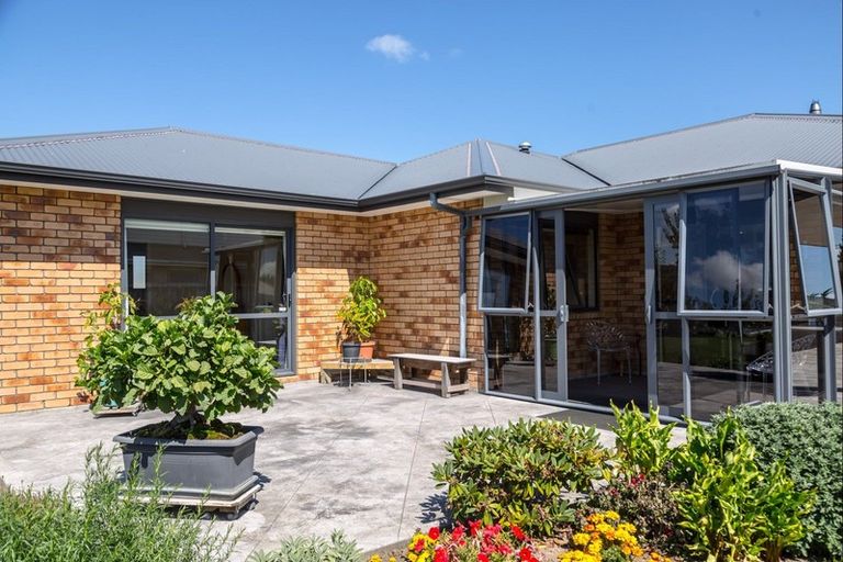 Photo of property in 49 Solway Crescent, Solway, Masterton, 5810