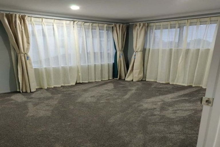 Photo of property in 149b Rathgar Road, Henderson, Auckland, 0610