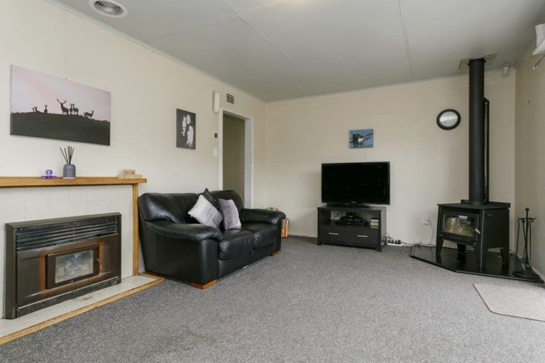 Photo of property in 11 Maire Street, Wairakei, Taupo, 3332