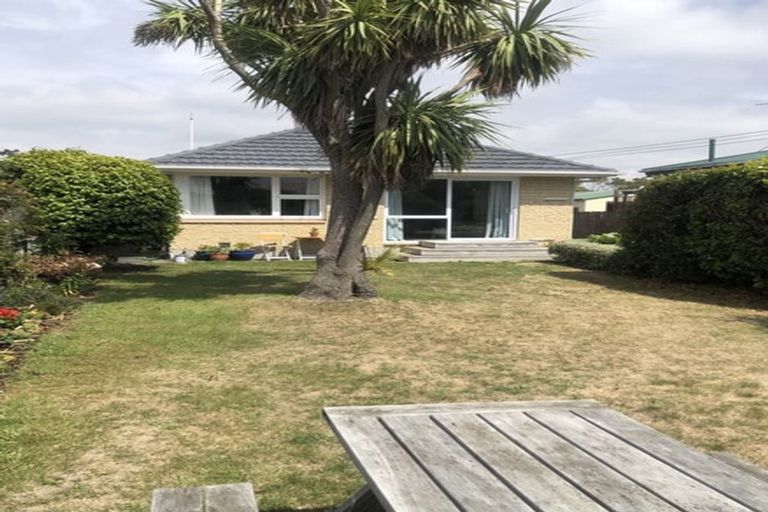 Photo of property in 1/140 Union Street, New Brighton, Christchurch, 8061