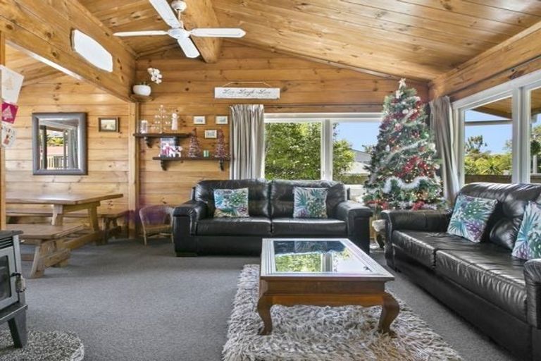 Photo of property in 1/33 Sunset Street, Hilltop, Taupo, 3330