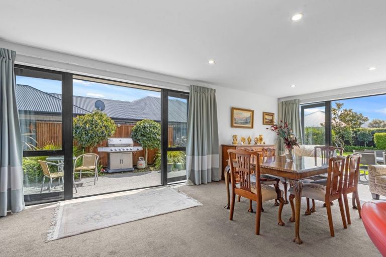 Photo of property in 30 Gosling Crescent, Halswell, Christchurch, 8025