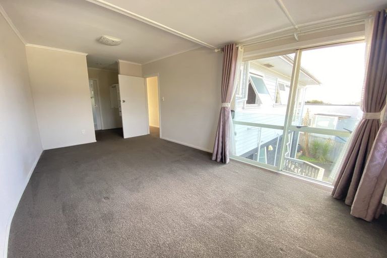 Photo of property in 64 Hastings Road, Mairangi Bay, Auckland, 0630