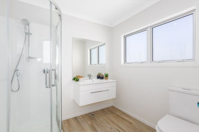 Photo of property in 9 Karearea Avenue, Kenepuru, Porirua, 5022