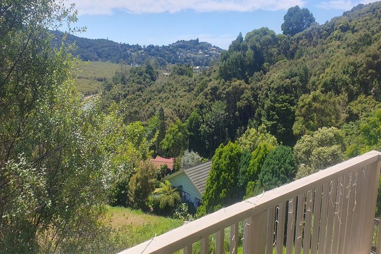 Photo of property in 12 Puketiro Place, Paihia, 0200