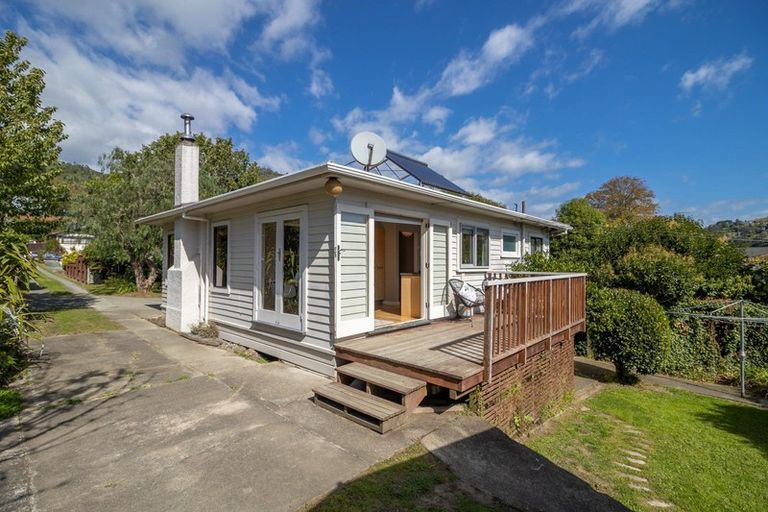 Photo of property in 34a Tipahi Street, Nelson South, Nelson, 7010