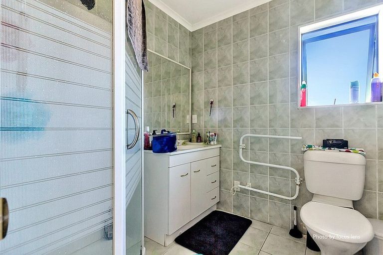 Photo of property in 473 Great South Road, Opaheke, Papakura, 2113