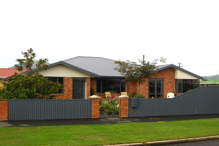 Photo of property in 5 Tyne Street, Mosgiel, 9024