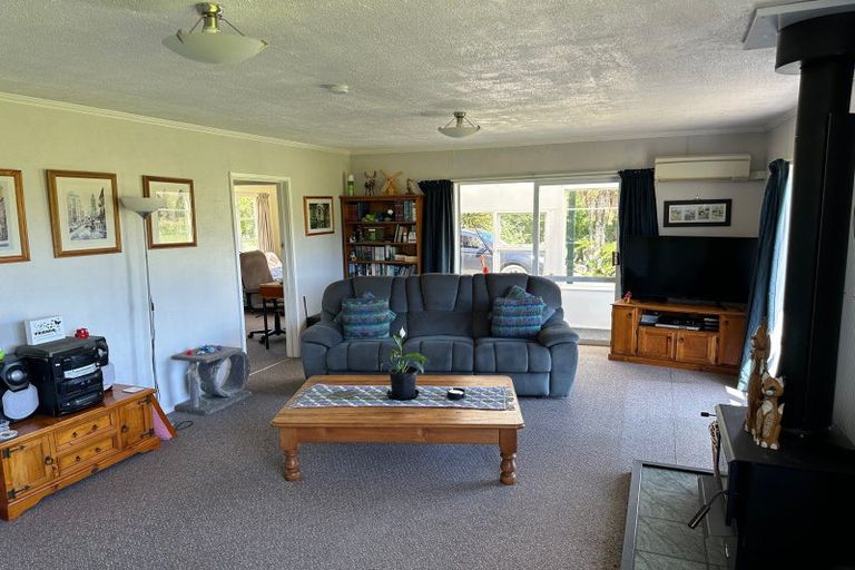 Photo of property in 162 Oparara Road, Karamea, 7893