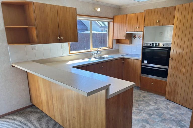 Photo of property in 144 Withells Road, Avonhead, Christchurch, 8042