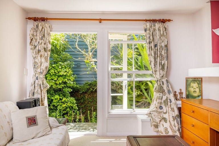 Photo of property in 104 Bassett Road, Remuera, Auckland, 1050