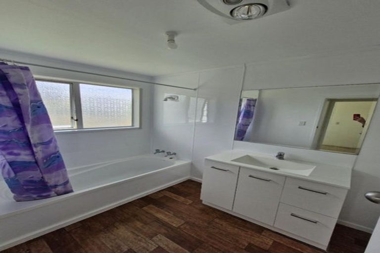 Photo of property in 10 Spinel Place, Pukehangi, Rotorua, 3015