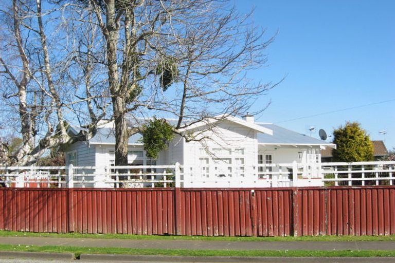 Photo of property in 18 Maunder Street, Marton, 4710