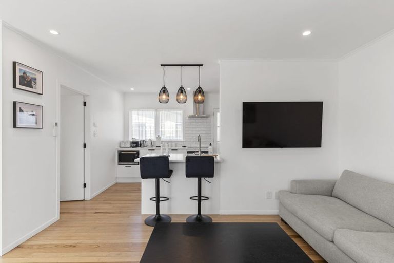 Photo of property in 16b Grassways Avenue, Pakuranga, Auckland, 2010