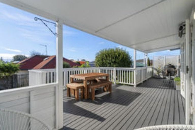 Photo of property in 13a Stewart Street, Te Puke, 3119